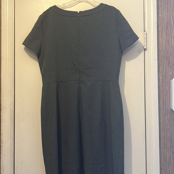 Grey thick business casual dress. Size 12 with some stretch. - Picture 3 of 4